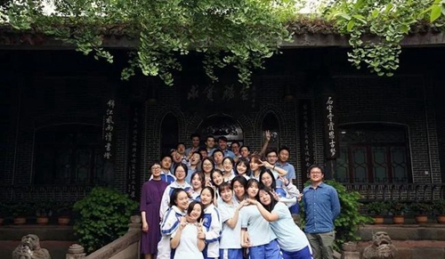 成都石室中學(xué)(劍橋國際高中)青春風(fēng)采