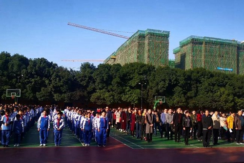 成都石室佳興外國語實驗學校升旗儀式2