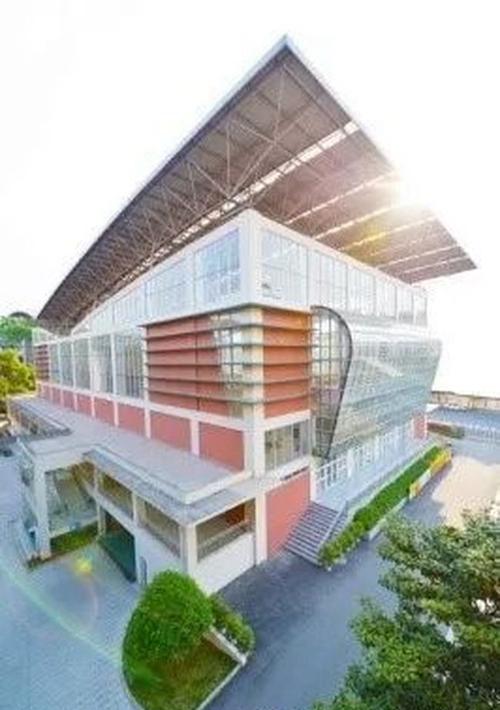 四川師范大學(xué)附屬中學(xué)體育館