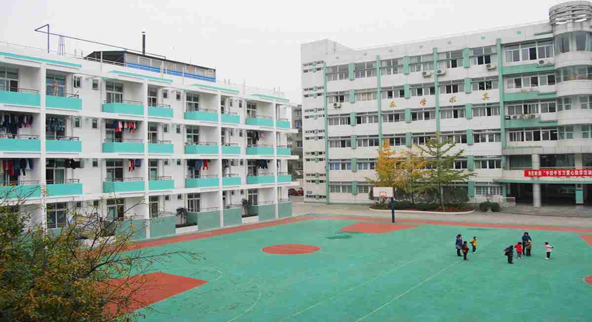 校園風(fēng)光