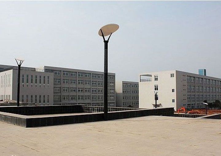 成都市工業(yè)職業(yè)技術(shù)學(xué)校新校區(qū)
