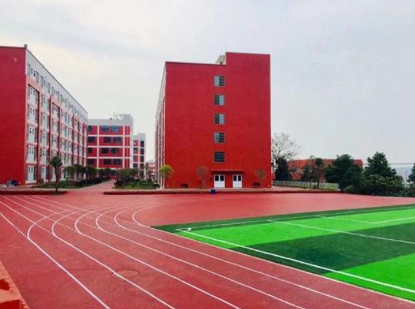 操場(chǎng)