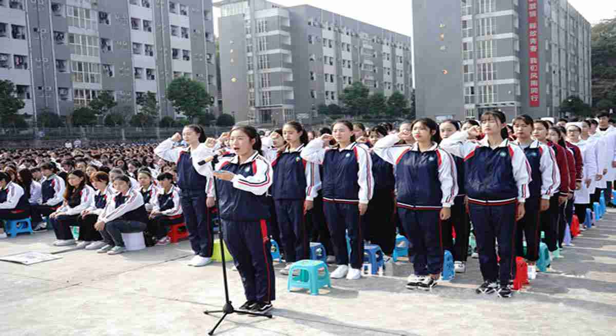 學(xué)校環(huán)境