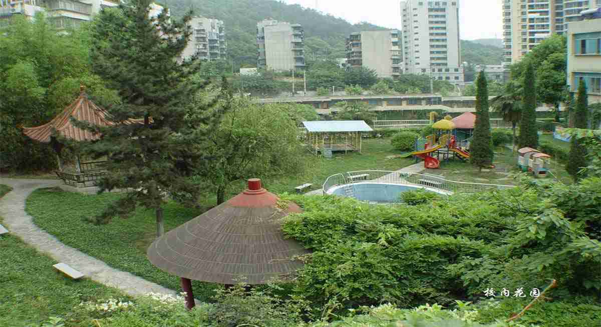 學校環(huán)境