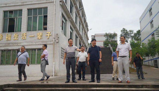 學校老師