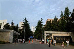 南充郵電工業(yè)職業(yè)學(xué)校圖片
