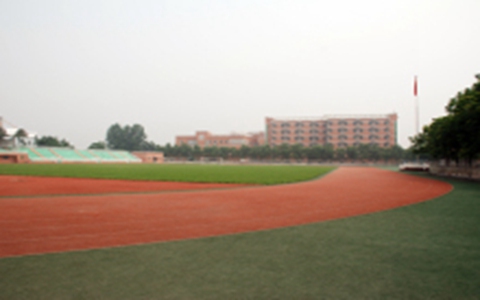廣西工商學(xué)校