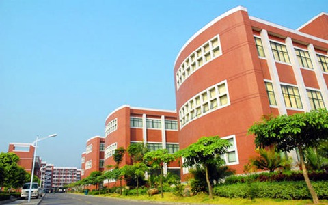 廣州華夏職業(yè)學院2022年宿舍條件如何-學校環(huán)境呢