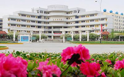宜賓市東方職業(yè)技術(shù)學(xué)校證書頒發(fā)