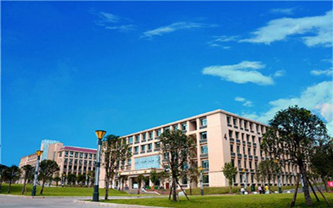 岳池縣職業(yè)技術學校怎么樣
