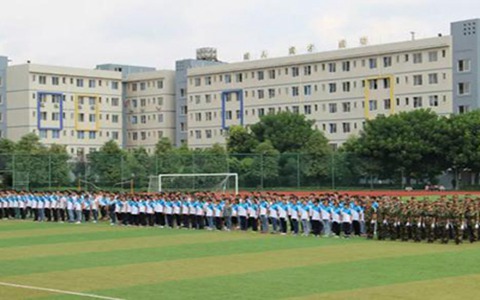 哈爾濱江南職業(yè)技術(shù)學(xué)院五年制大專有高鐵乘務(wù)專業(yè)嗎