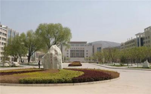 四川省峨眉山市職業(yè)技術(shù)學(xué)校專業(yè)報(bào)名收費(fèi)貴不貴
