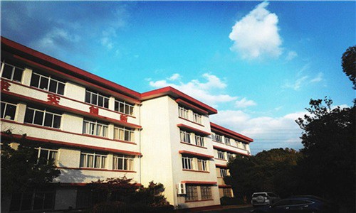 重慶市公共衛(wèi)生學(xué)校怎么樣