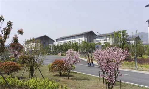 北京現(xiàn)代職業(yè)技術(shù)學院2022年錄取最低分數(shù)線?-怎么樣
