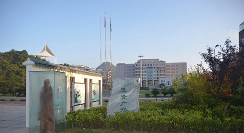 無極綜合航空職業(yè)技術教育中心航空維修專業(yè)