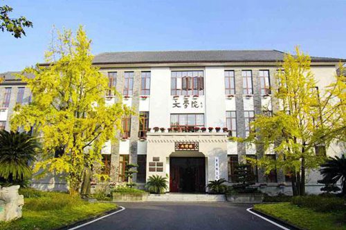 承德護(hù)理職業(yè)學(xué)院2022年3+2五年制大專錄取分?jǐn)?shù)線