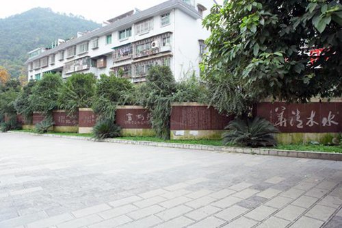 河北科技師范汽車學院汽修一般學費多少錢