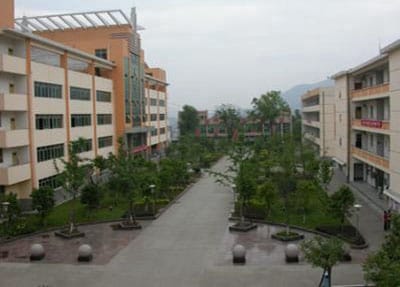 銅仁工業(yè)學校